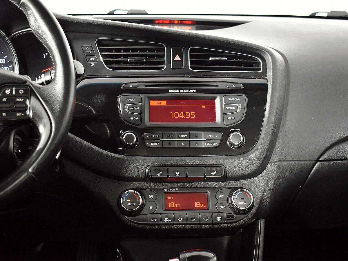 Б/У Киа Сид 2015 года. Фото: #13