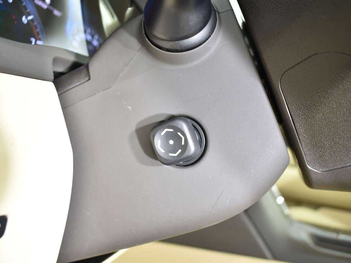 Б/У Лексус Р-Икс 2013 года. Фото: #18