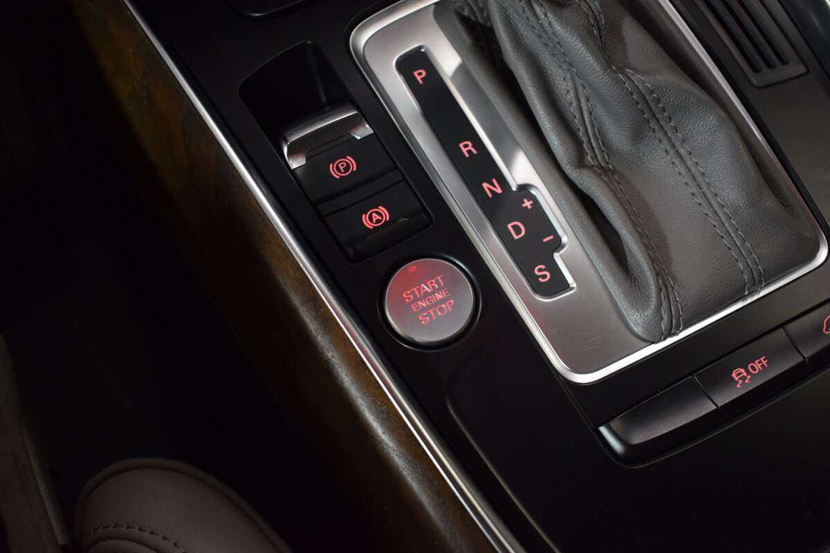 Б/У Ауди К5 2012 года. Фото: #18