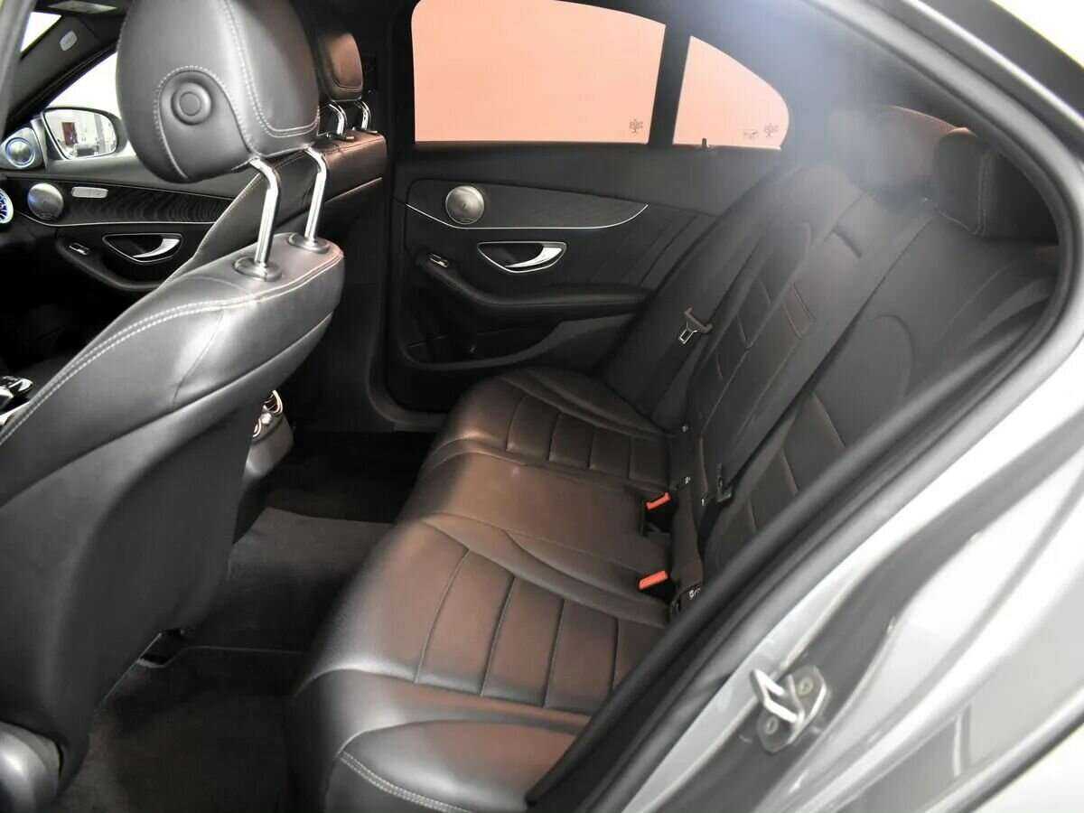 Б/У Мерседес-Бенц Ц-Класс 2016 года. Фото: #14