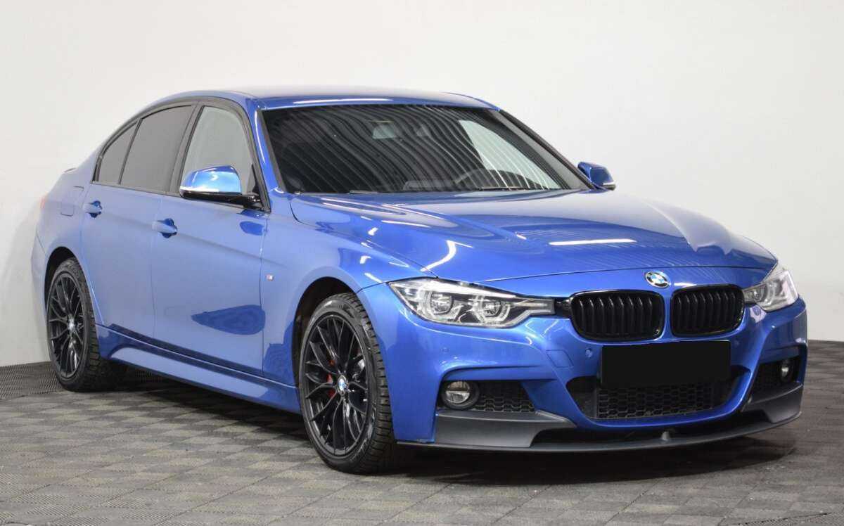 Б/У БМВ 3 серии 2018 года. Фото: #2