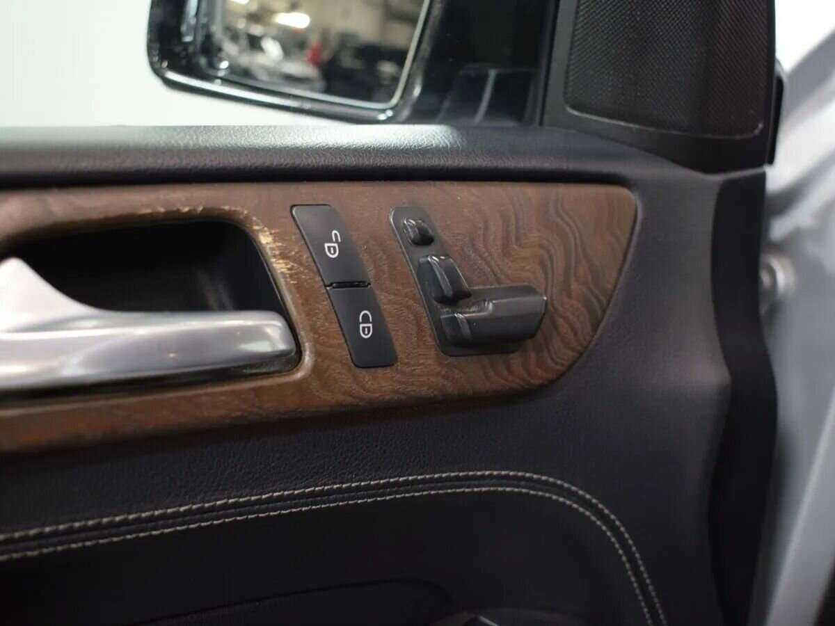 Б/У Мерседес-Бенц М-Класс 2014 года. Фото: #15