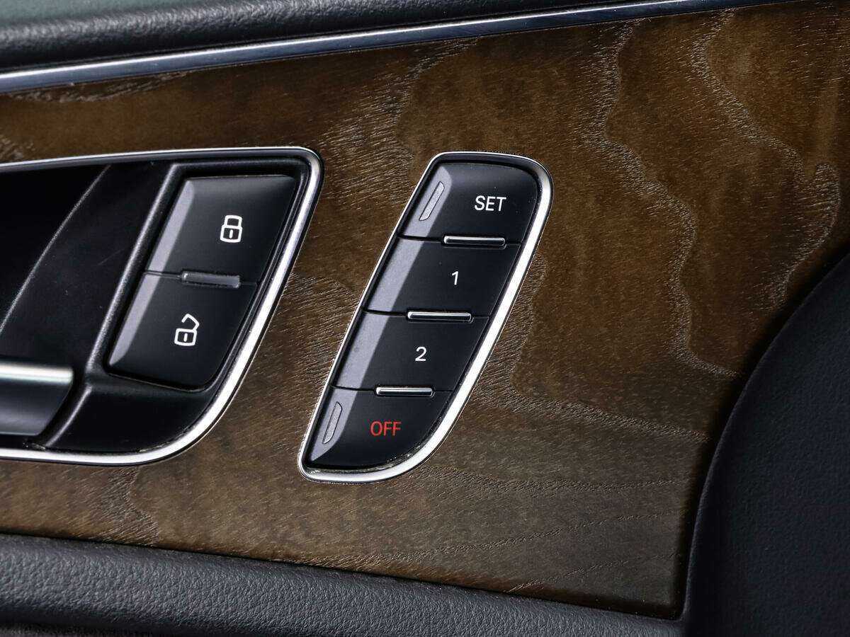 Б/У Ауди А6 2015 года. Фото: #17