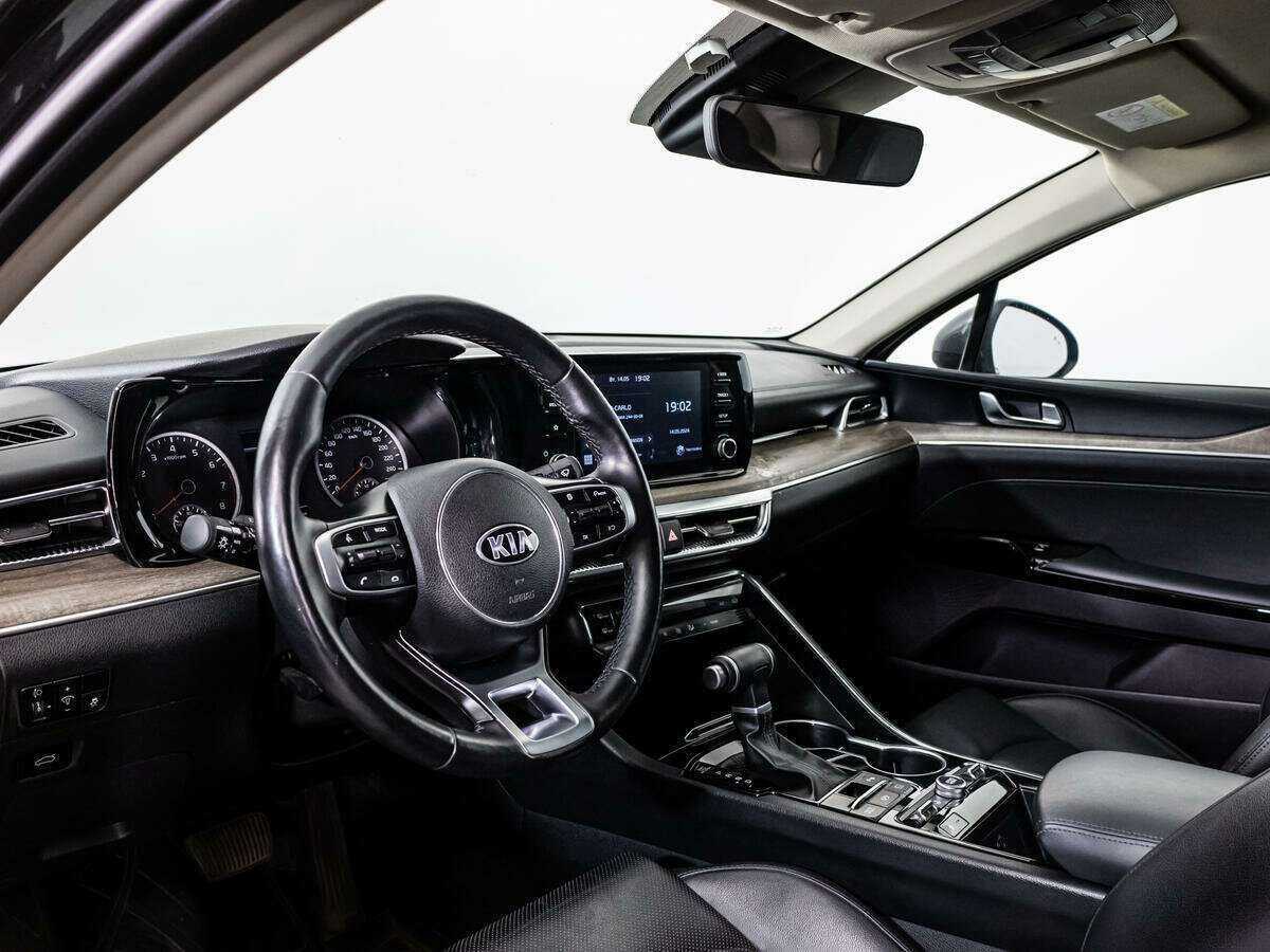 Б/У Киа К5 2021 года. Фото: #9
