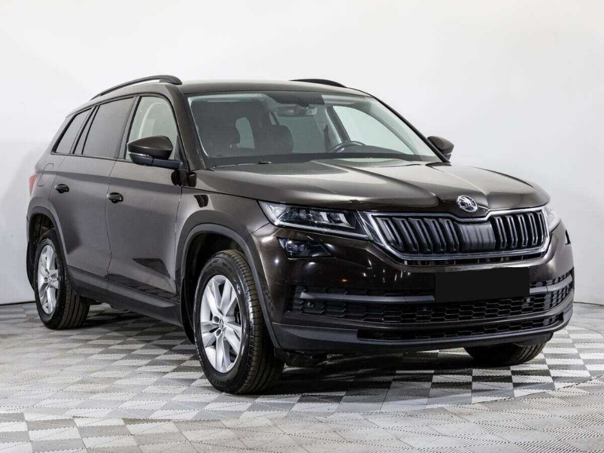 Б/У Шкода Кодиак 2017 года. Фото: #2
