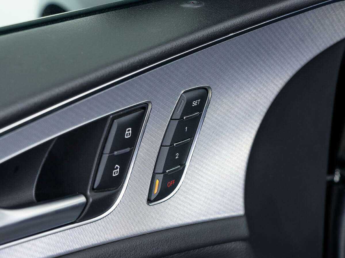 Б/У Ауди А6 2017 года. Фото: #14