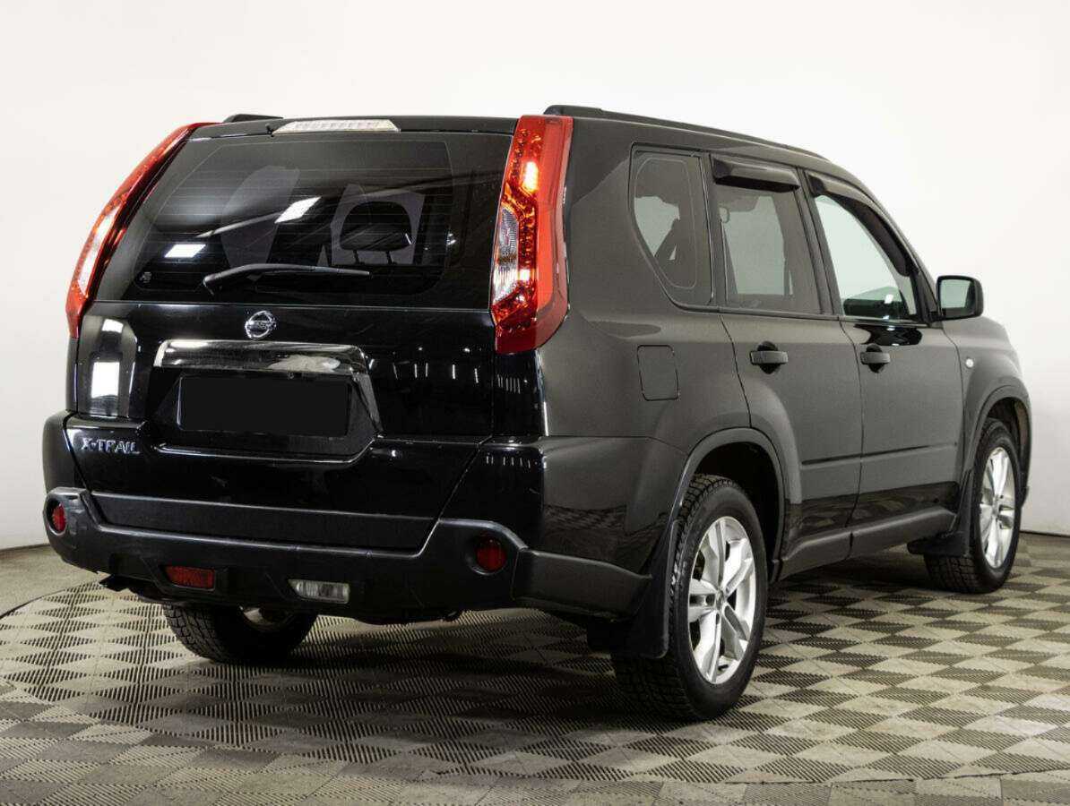 Б/У Ниссан Икс-Трейл 2012 года. Фото: #4