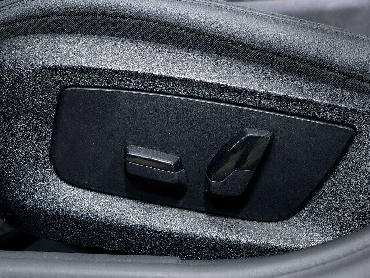 Б/У БМВ 5 серии 2017 года. Фото: #12