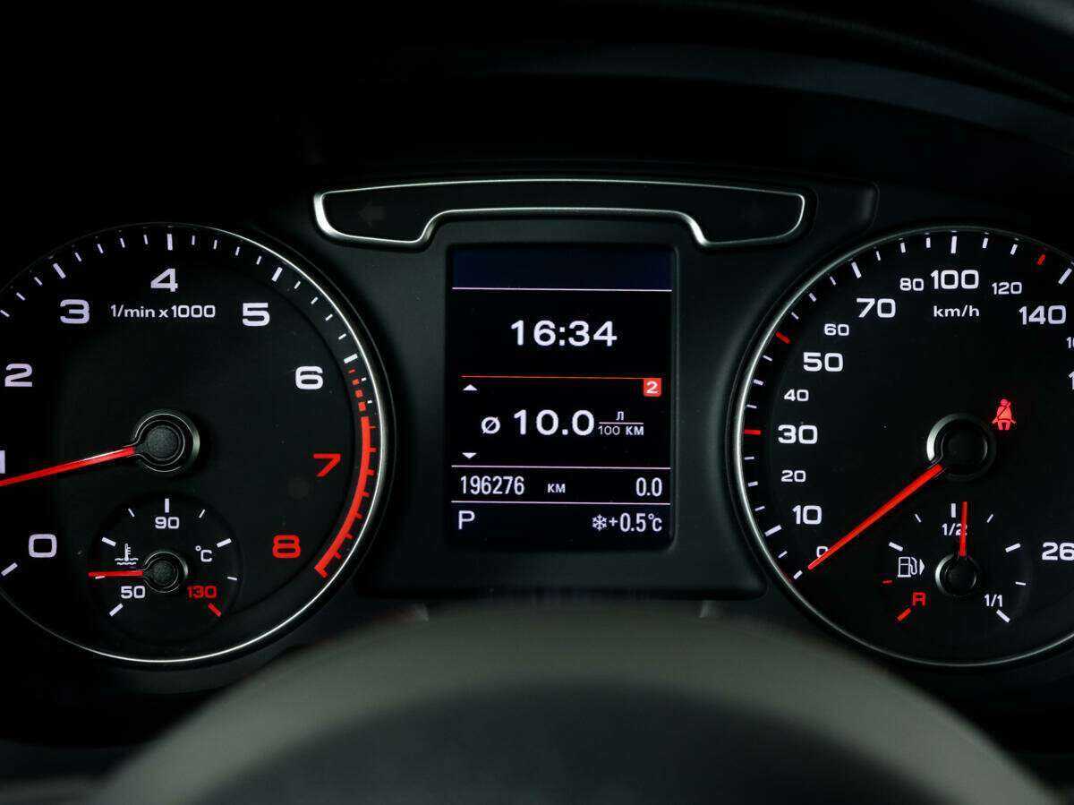 Б/У Ауди К3 2012 года. Фото: #18