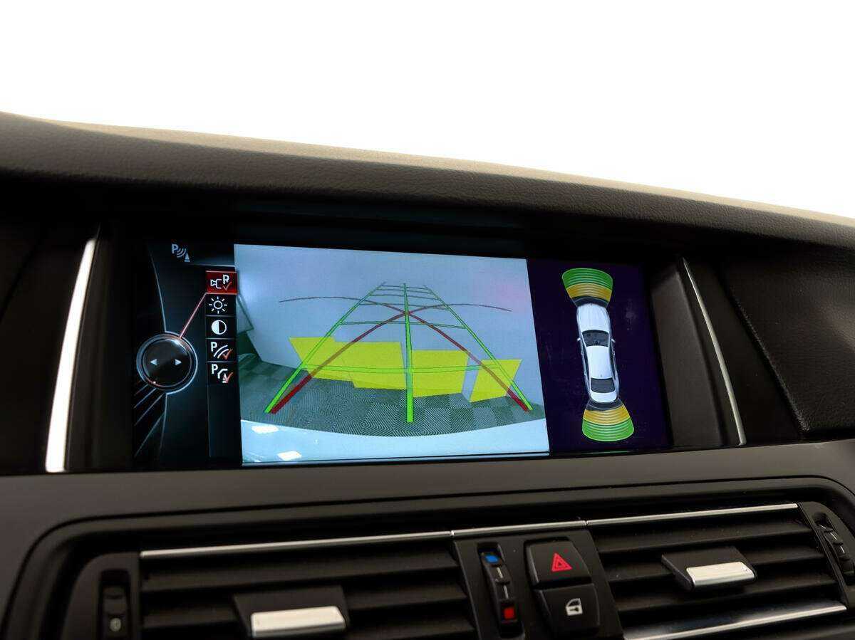 Б/У БМВ 5 серии 2013 года. Фото: #16