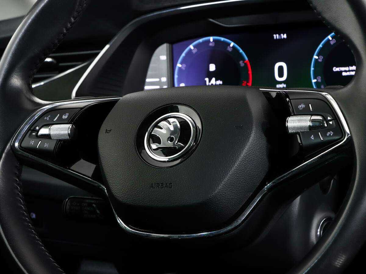 Б/У Шкода Октавия 2021 года. Фото: #10