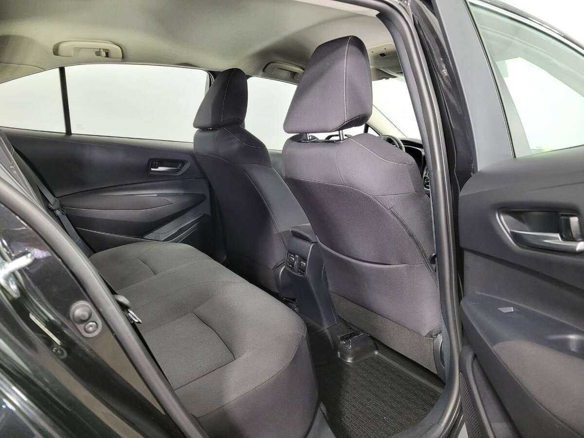 Б/У Тойота Королла 2019 года. Фото: #15