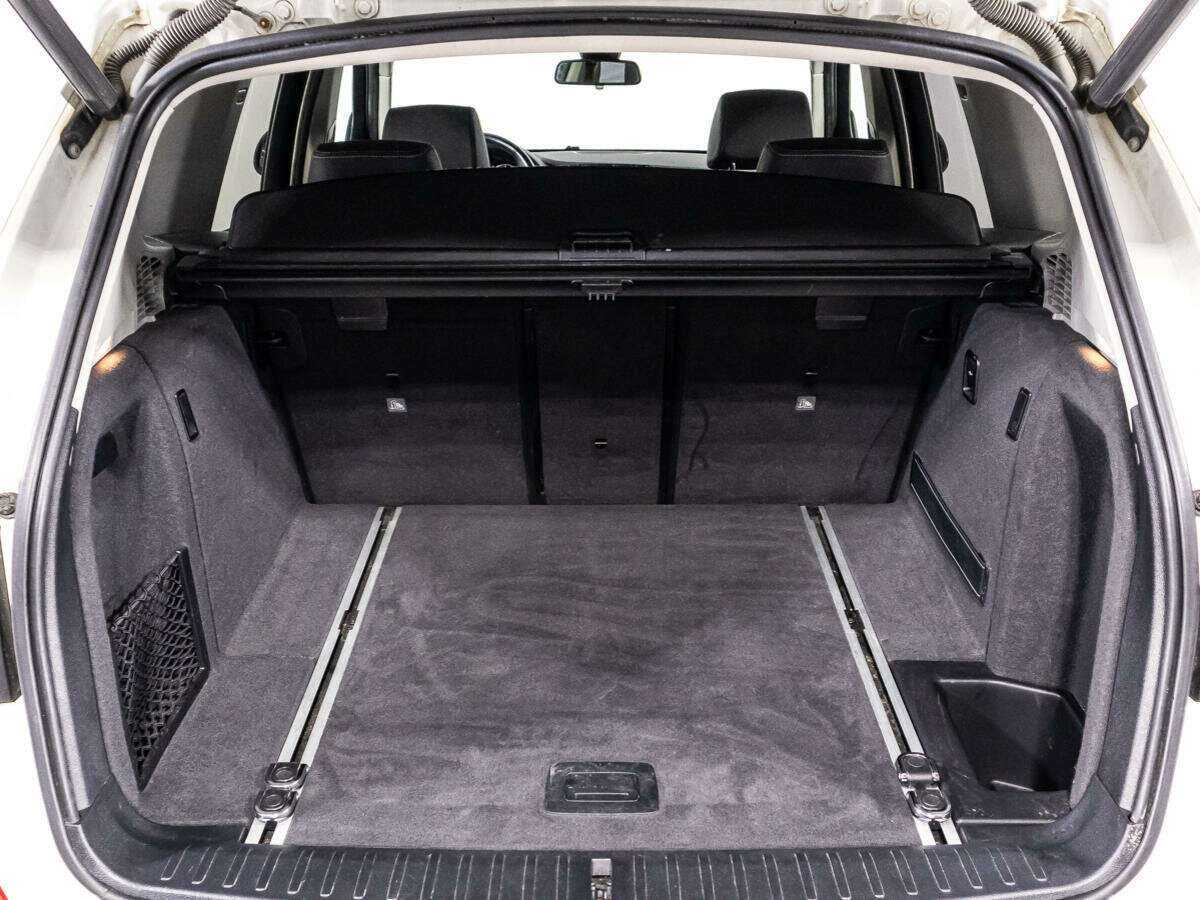 Б/У БМВ Икс3 2015 года. Фото: #14