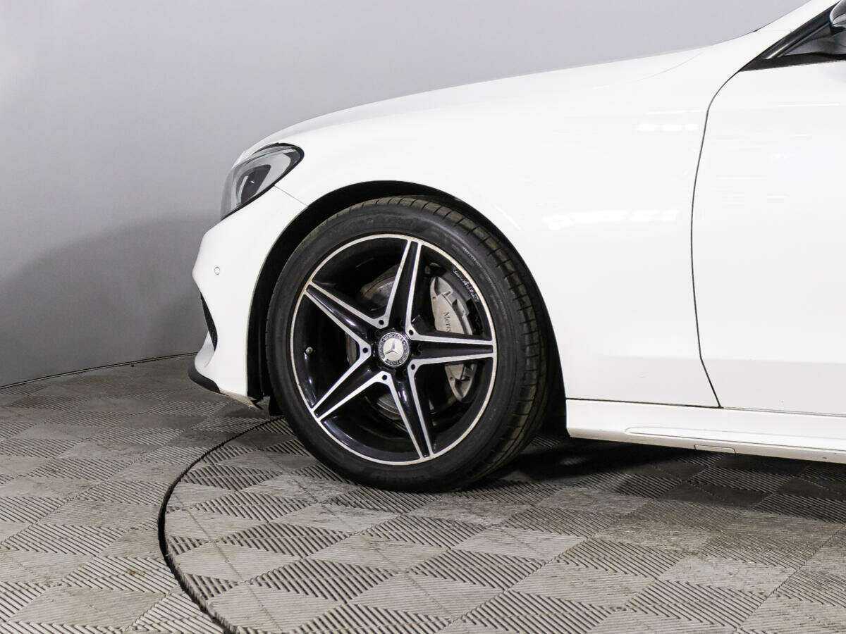 Б/У Мерседес-Бенц Ц-Класс 2017 года. Фото: #23