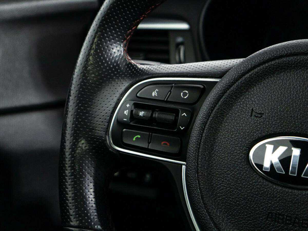 Б/У Киа Оптима 2017 года. Фото: #23