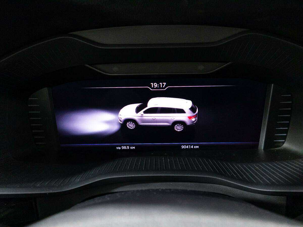 Б/У Шкода Кодиак 2019 года. Фото: #11