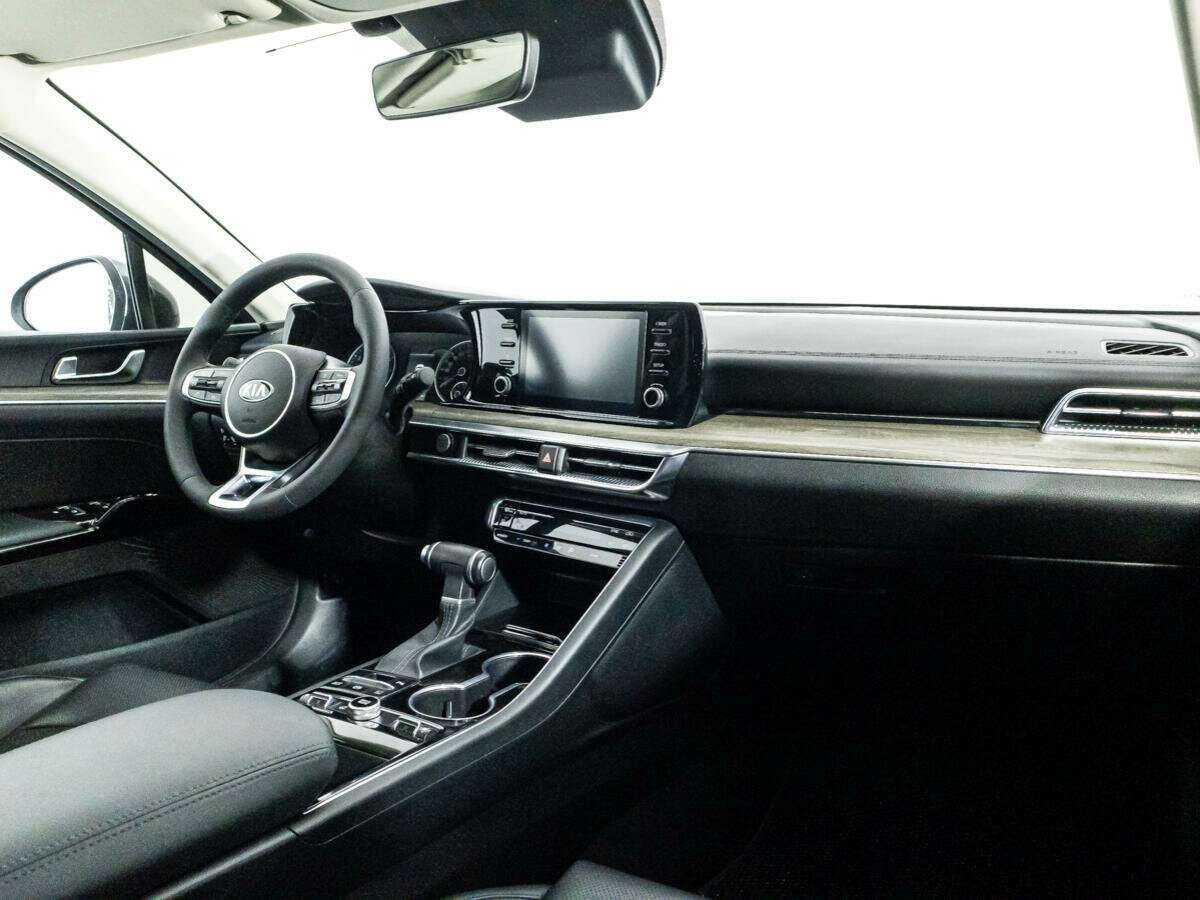Б/У Киа К5 2021 года. Фото: #8