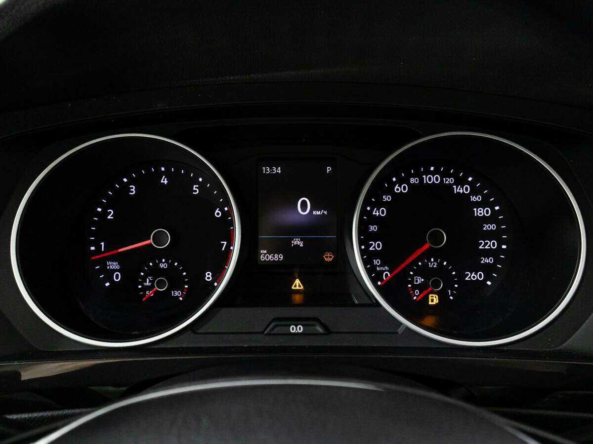 Б/У Фольксваген Тигуан 2019 года. Фото: #11