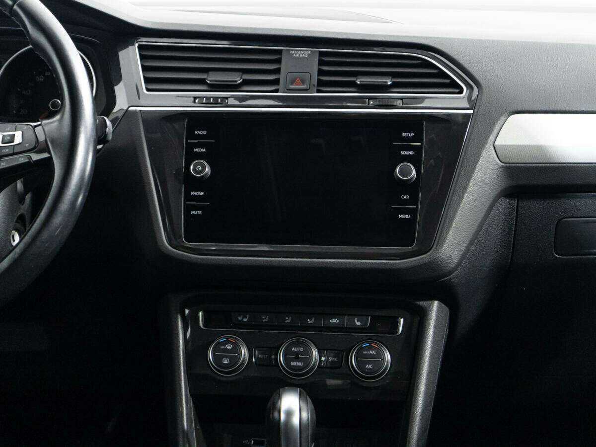 Б/У Фольксваген Тигуан 2019 года. Фото: #13