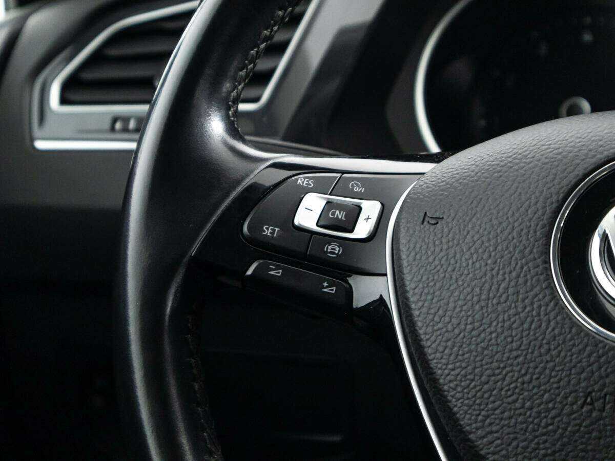 Б/У Фольксваген Тигуан 2019 года. Фото: #18