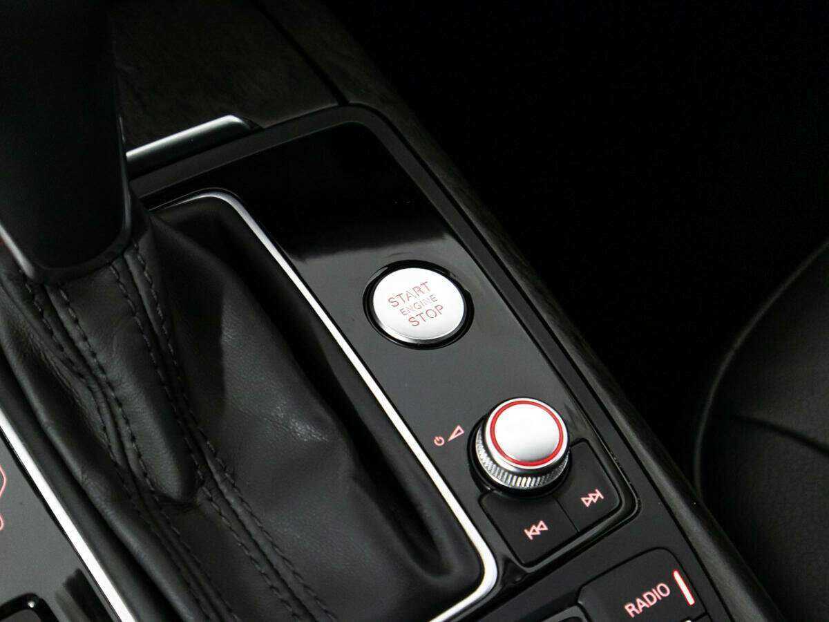 Б/У Ауди А6 2018 года. Фото: #16