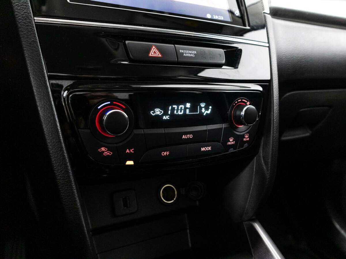 Б/У Сузуки Витара 2021 года. Фото: #13