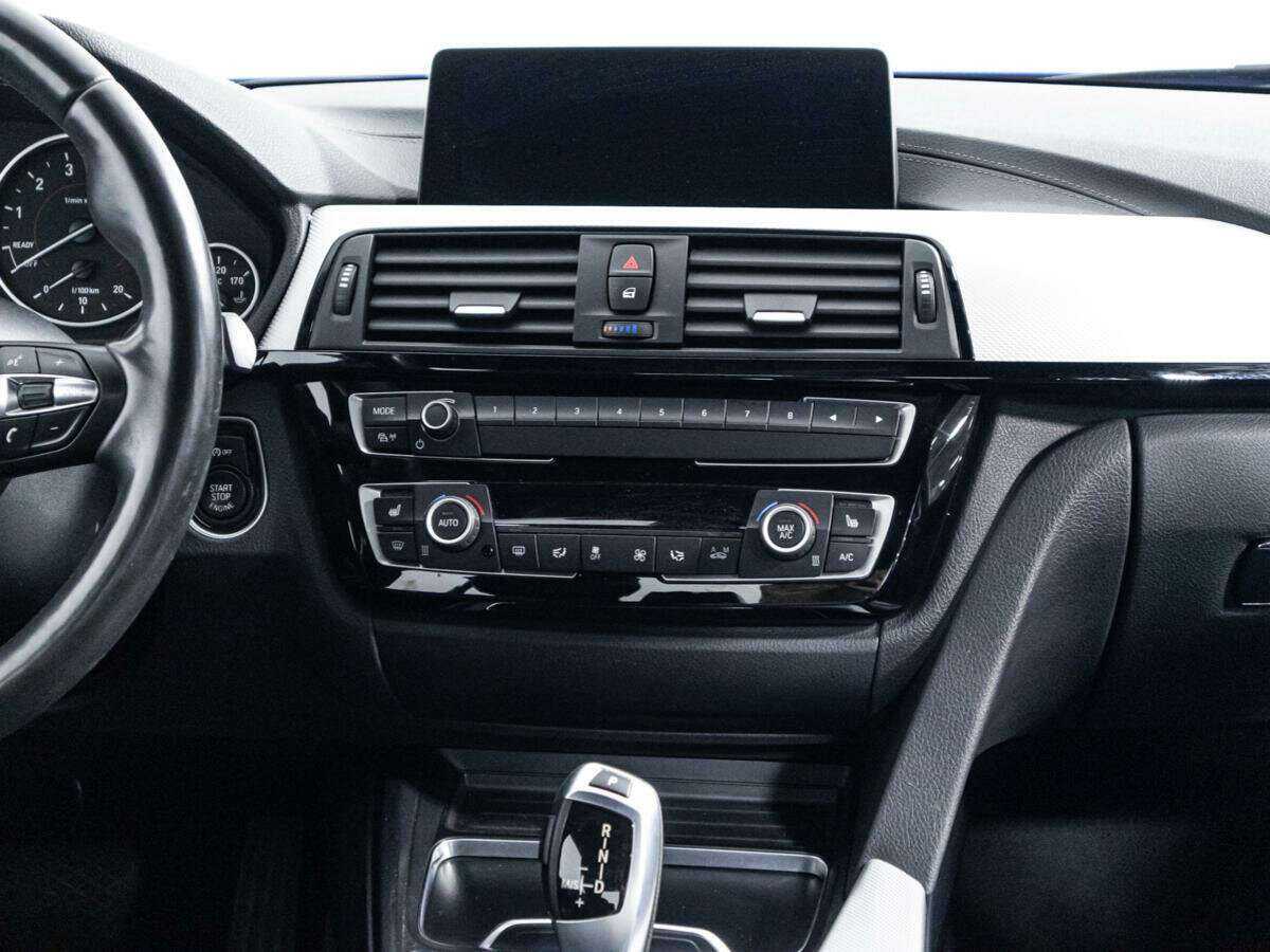 Б/У БМВ 3 серии 2018 года. Фото: #13