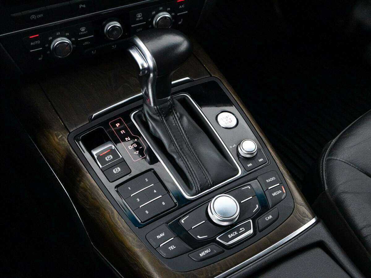 Б/У Ауди А6 2014 года. Фото: #15