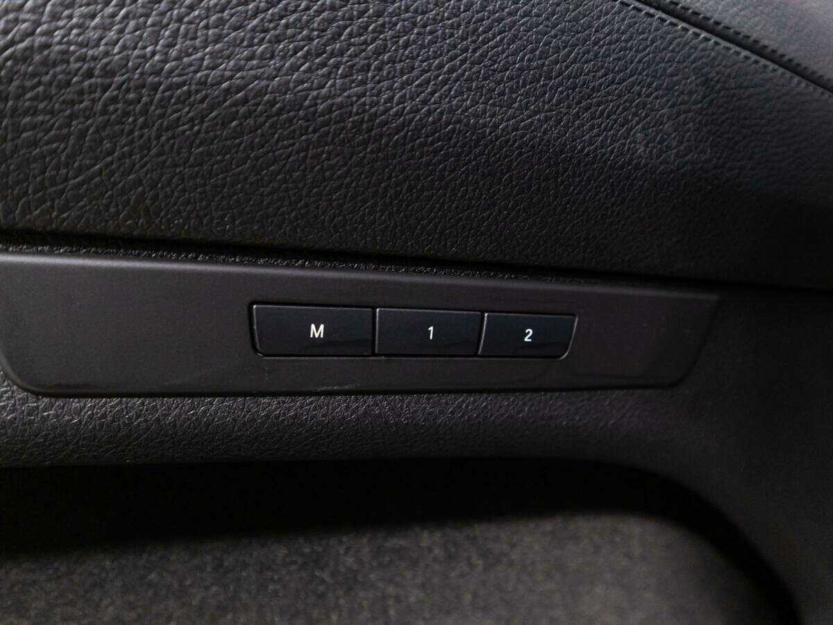 Б/У БМВ 5 серии 2012 года. Фото: #14