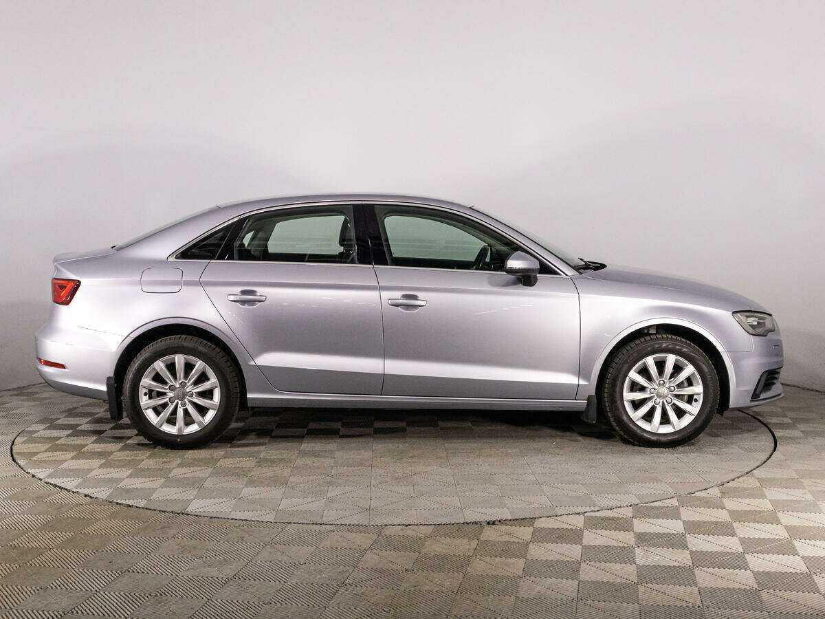 Б/У Ауди А3 2015 года. Фото: #3