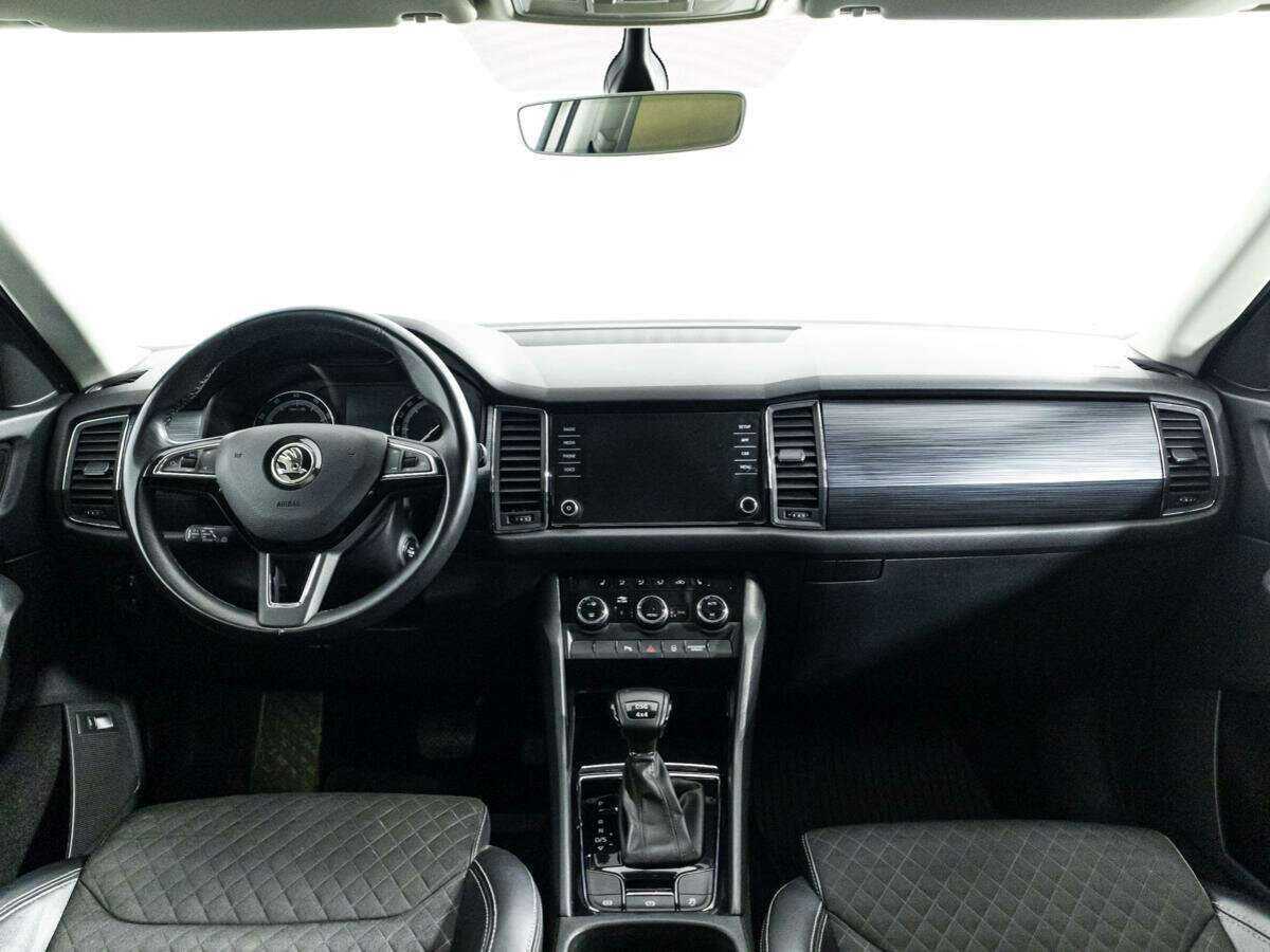 Б/У Шкода Кодиак 2018 года. Фото: #12