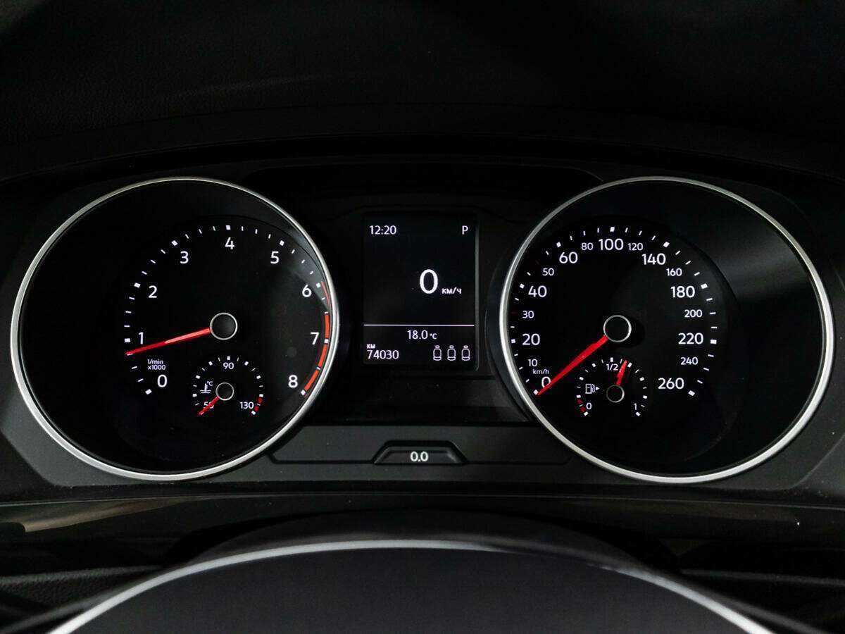 Б/У Фольксваген Тигуан 2019 года. Фото: #11