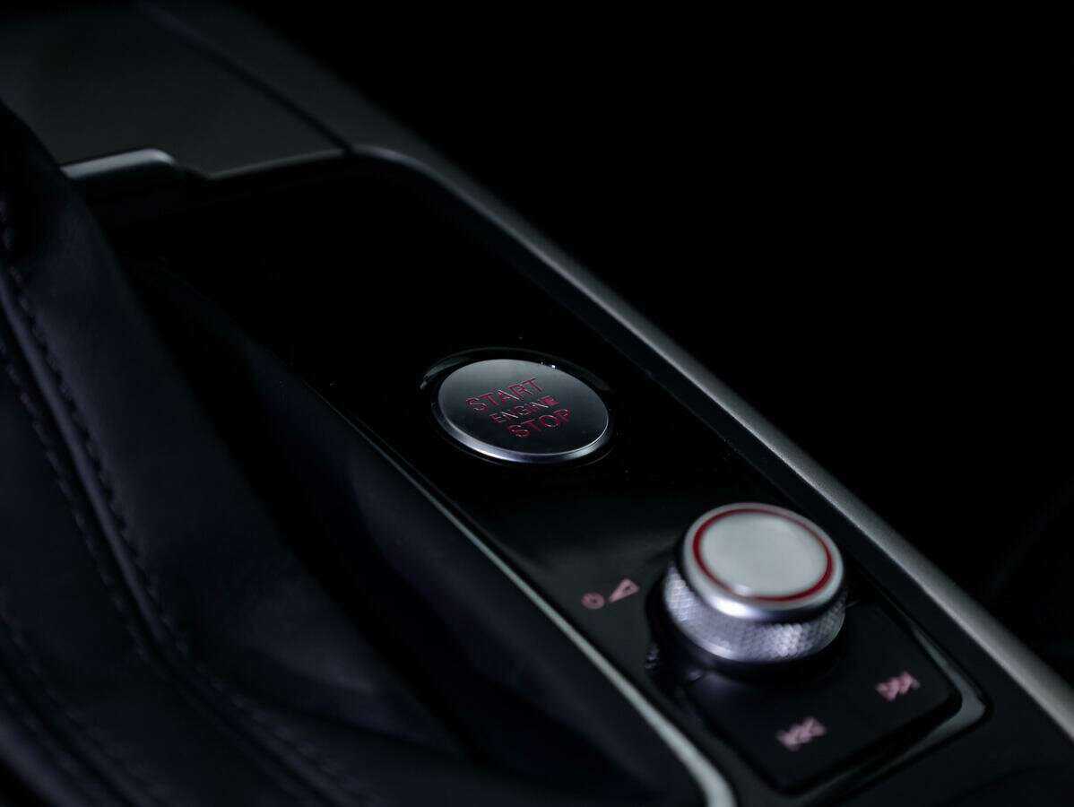 Б/У Ауди А6 2016 года. Фото: #16