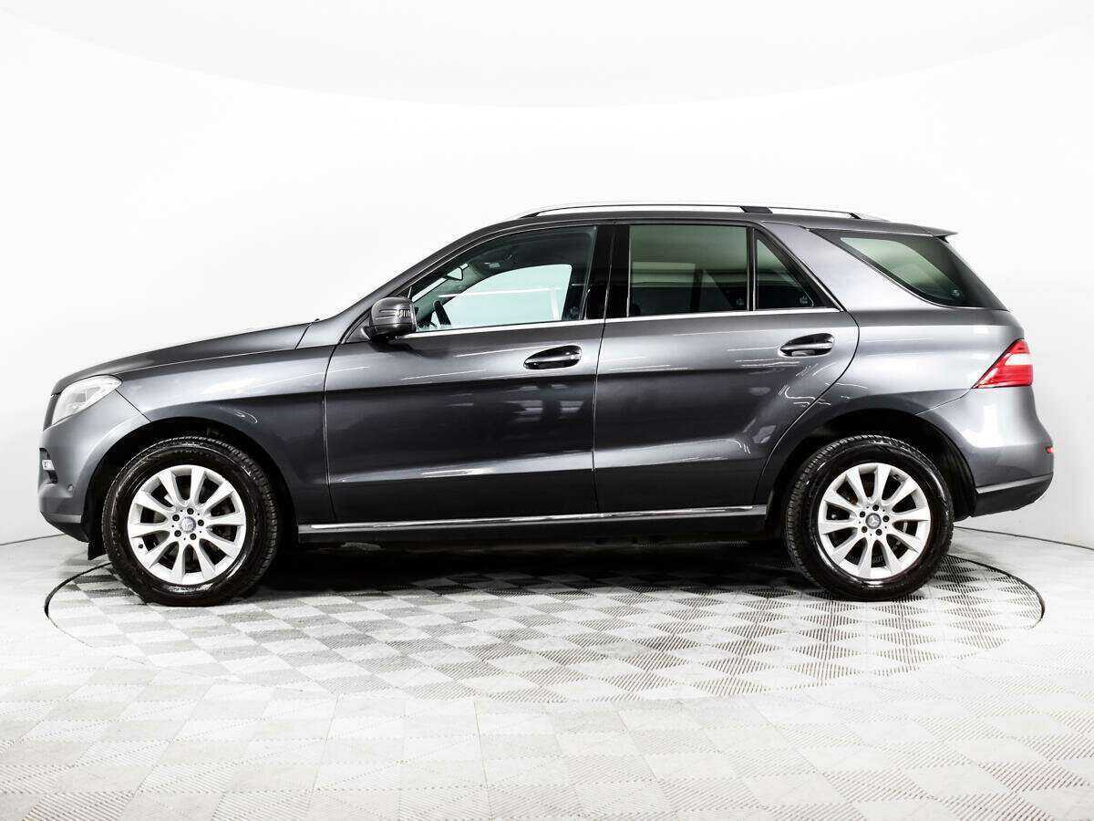 Б/У Мерседес-Бенц М-Класс 2013 года. Фото: #7