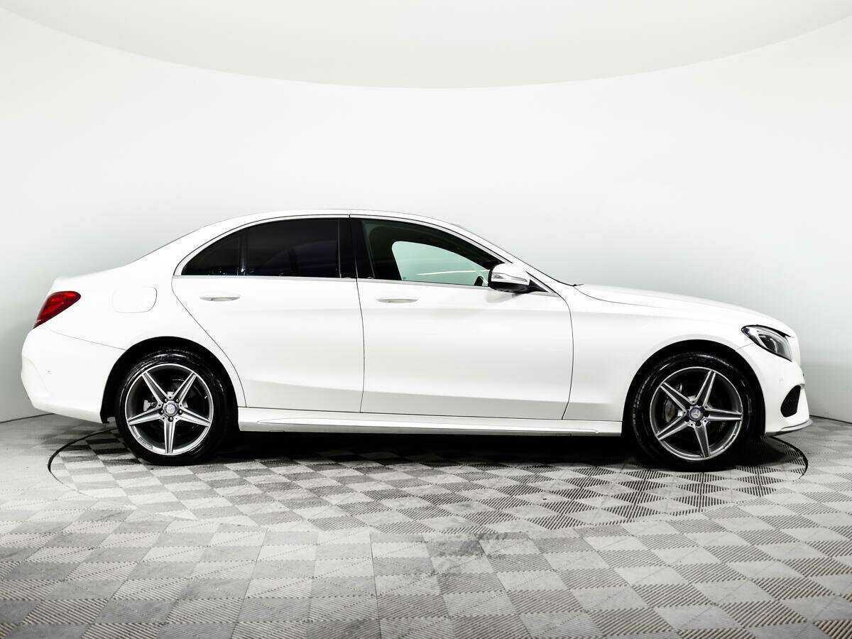 Б/У Мерседес-Бенц Ц-Класс 2014 года. Фото: #3