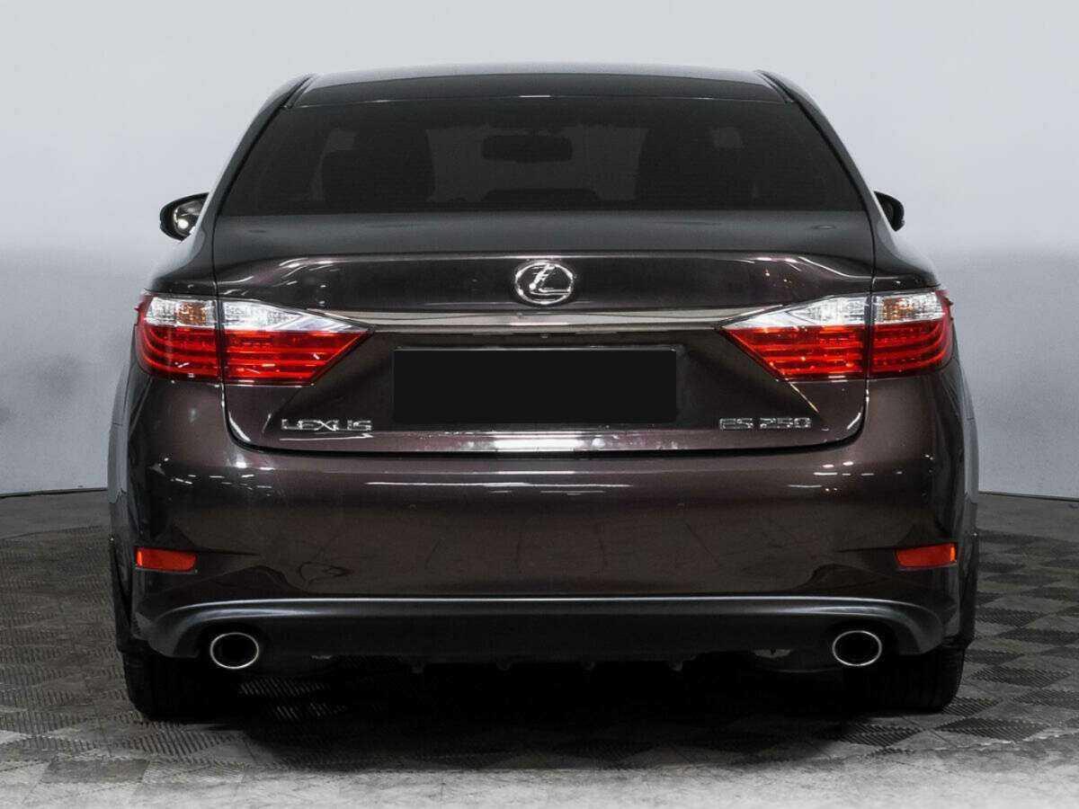 Б/У Лексус ЕС 2013 года. Фото: #5