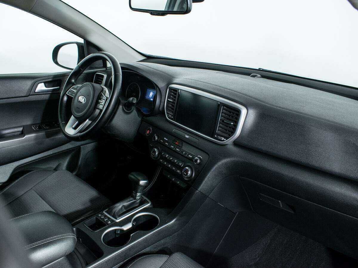 Б/У Киа Спортейдж 2021 года. Фото: #8