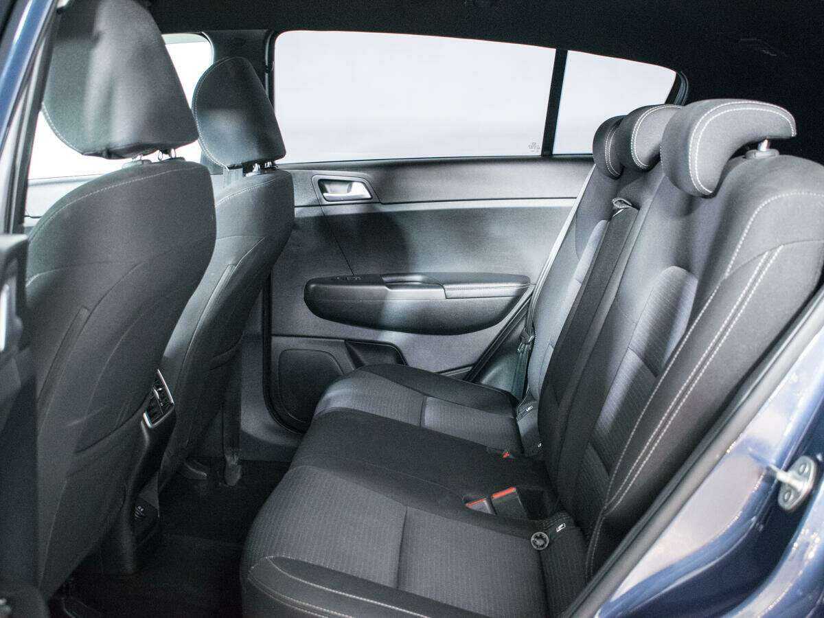 Б/У Киа Спортейдж 2020 года. Фото: #9