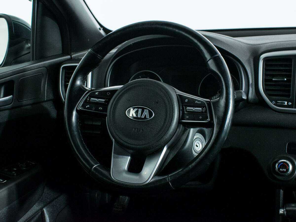 Б/У Киа Спортейдж 2020 года. Фото: #13