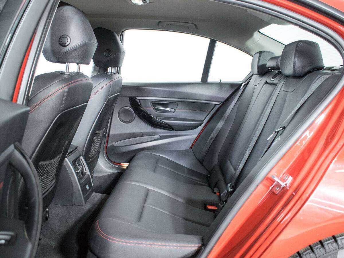 Б/У БМВ 3 серии 2012 года. Фото: #9