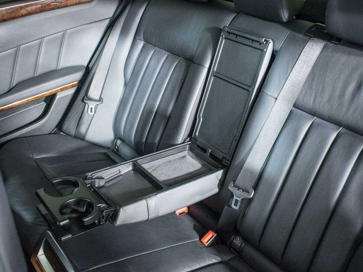 Б/У Мерседес-Бенц Е-Класс 2012 года. Фото: #15