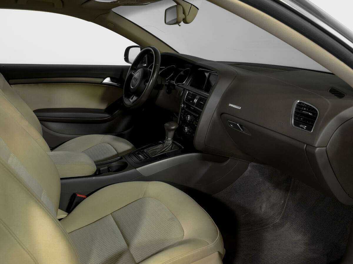 Б/У Ауди А5 2012 года. Фото: #8