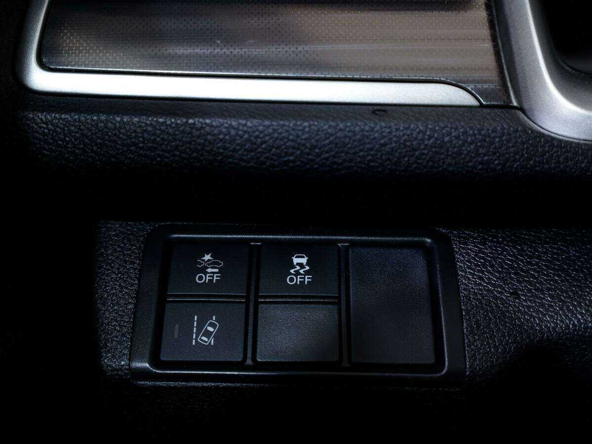 Б/У Хонда Цивик 2019 года. Фото: #22