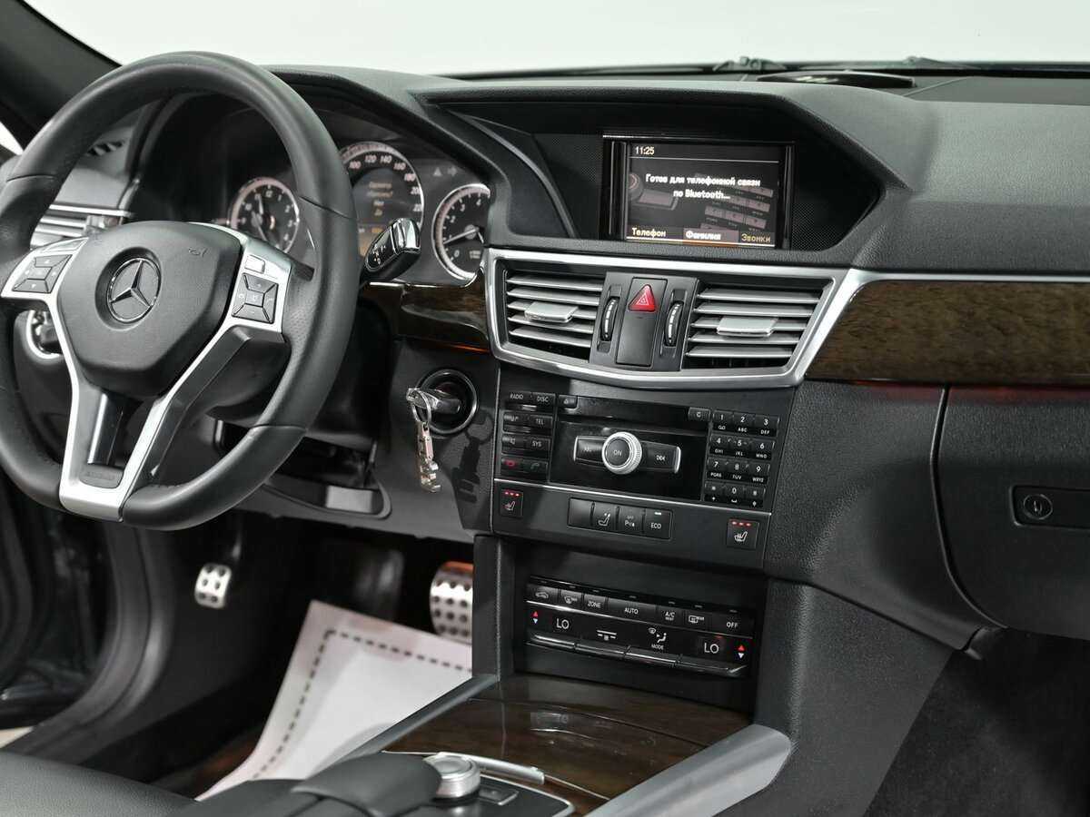 Б/У Мерседес-Бенц Е-Класс 2012 года. Фото: #11