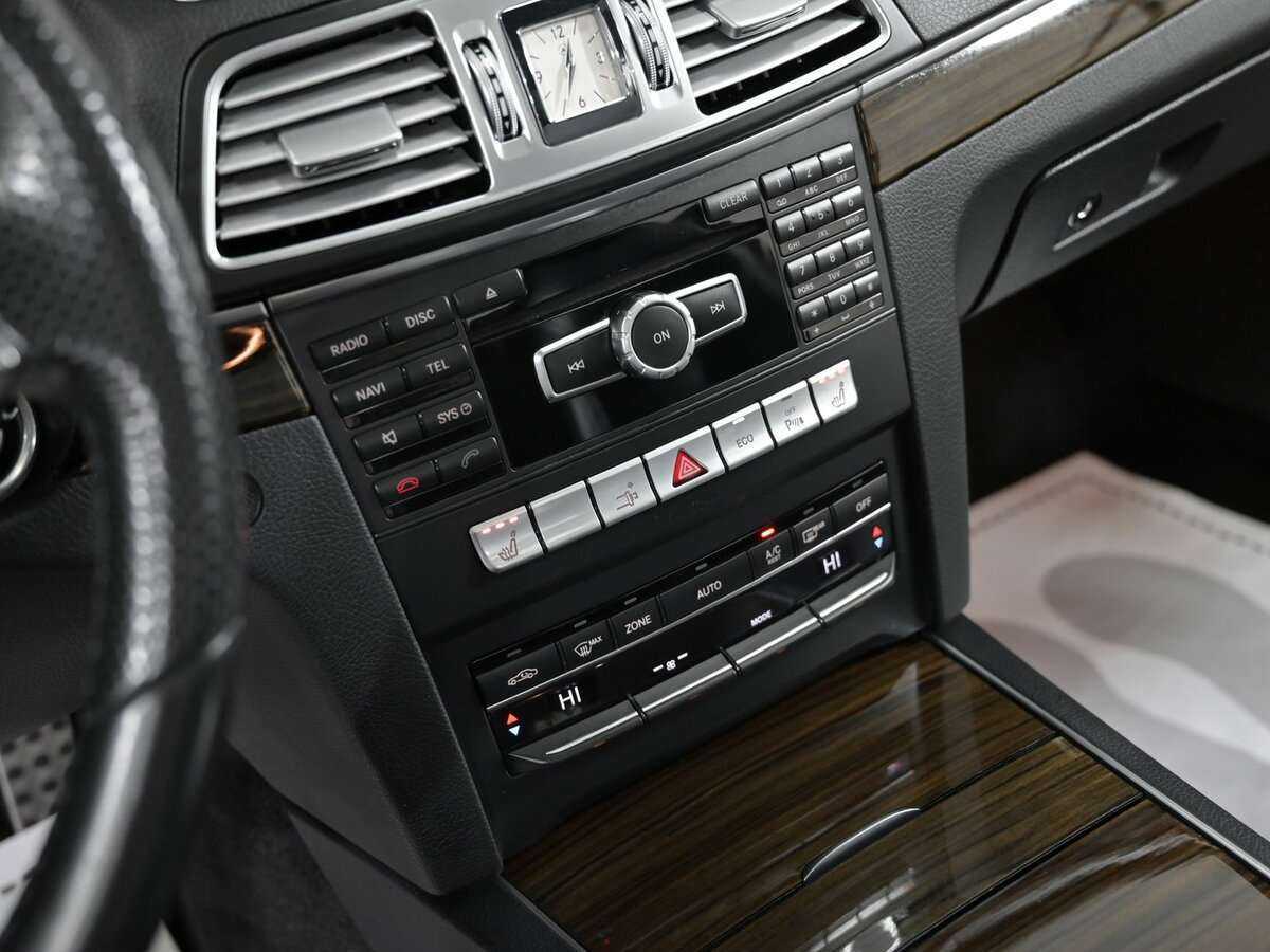 Б/У Мерседес-Бенц Е-Класс 2014 года. Фото: #12