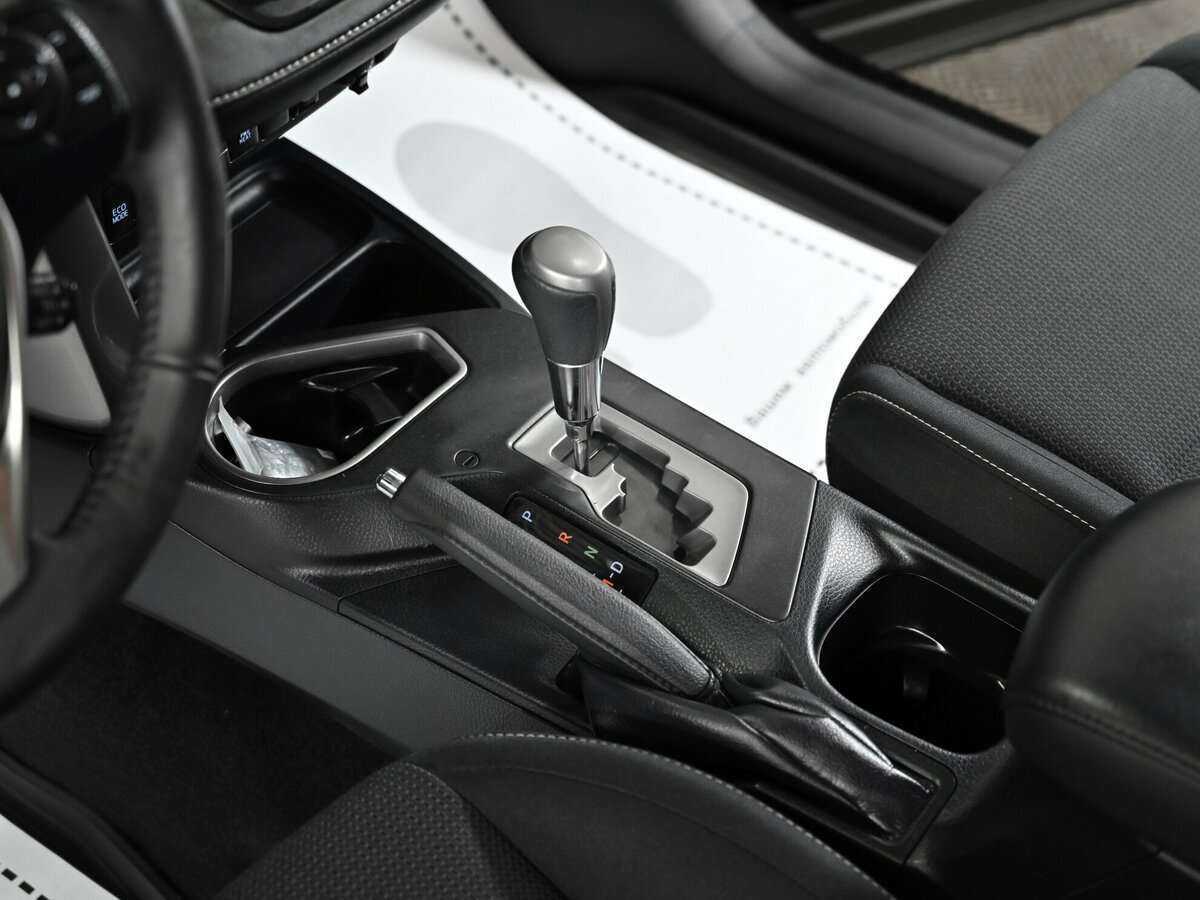 Б/У Тойота Рав4 2018 года. Фото: #13