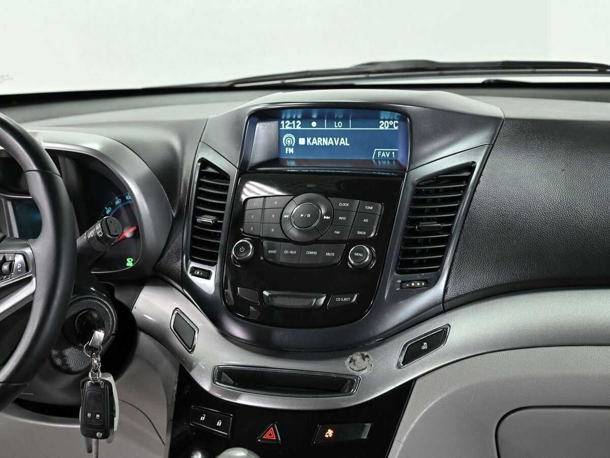 Б/У Шевроле Орландо 2012 года. Фото: #7