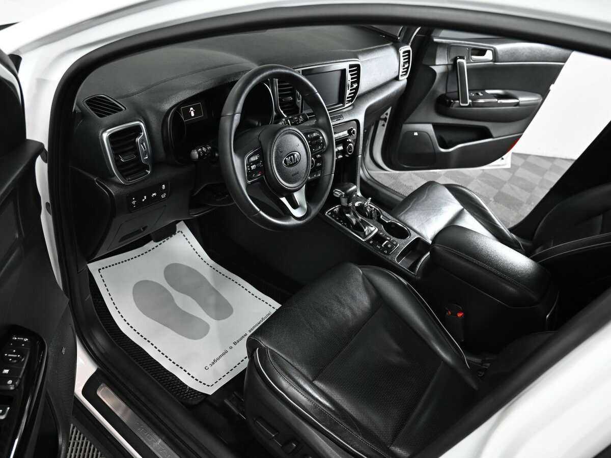 Б/У Киа Спортейдж 2017 года. Фото: #9