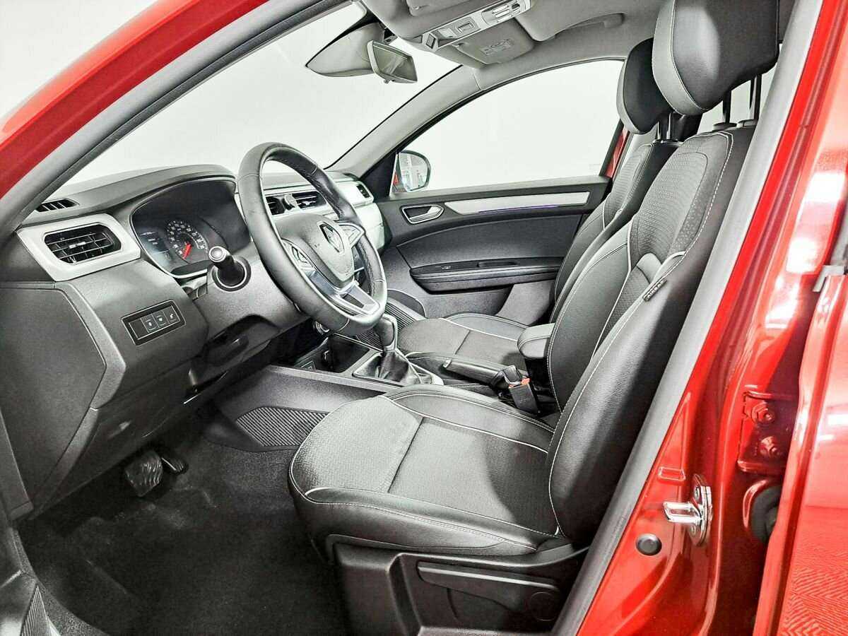 Б/У Рено Аркана 2021 года. Фото: #13