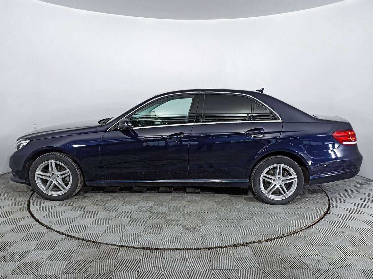 Б/У Мерседес-Бенц Е-Класс 2013 года. Фото: #7